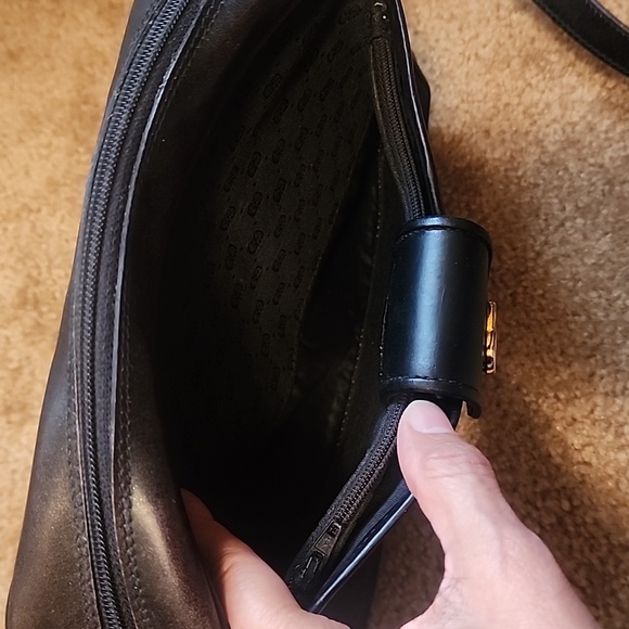 Gucci Vintage Bag And Pouch Canvas and Leather - Picture 13 of 16